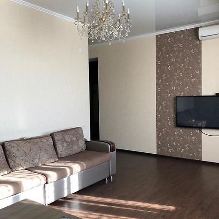 Квартира В Центре Бишкека! Exterior foto