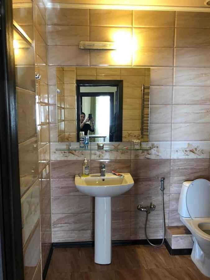 Квартира В Центре Бишкека! Exterior foto